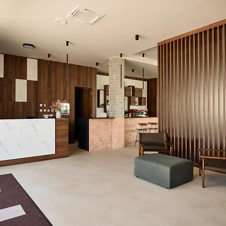 Hotell Taria 4*
