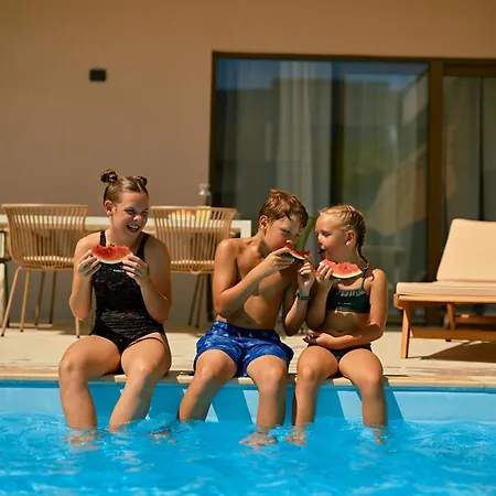 Taria Hotel